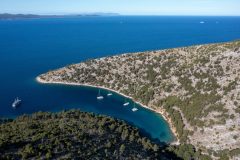 Segelurlaub im Mai/Juni 2026 von Split aus.